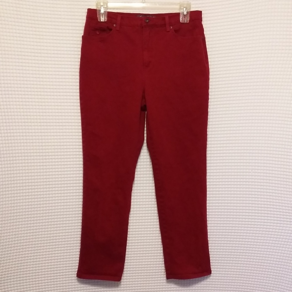 4/$20 CLOSET CLOSING  GLORIA VANDERBILT RED JEANS